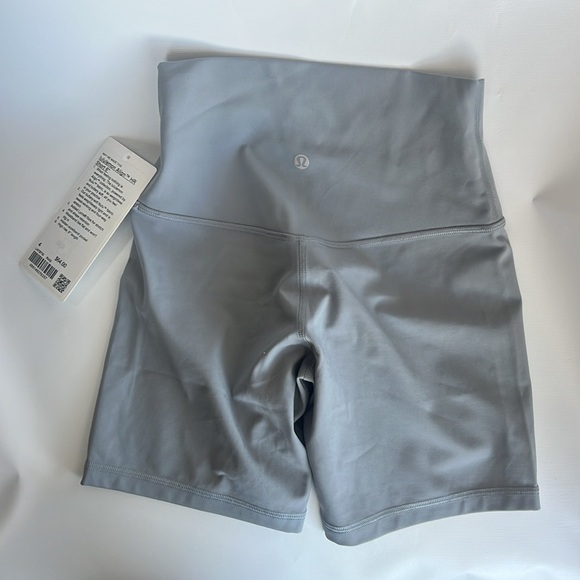 LULULEMON Align 4” Bike Shorts  poolside 4 gray HIGH RISE Nulu size 4 - Picture 6 of 6
